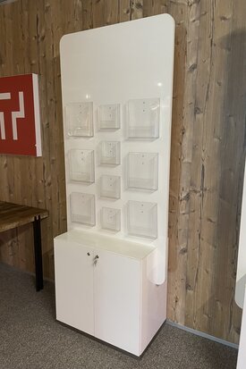 Display presentatie kast/wand (tweedehands zgan)