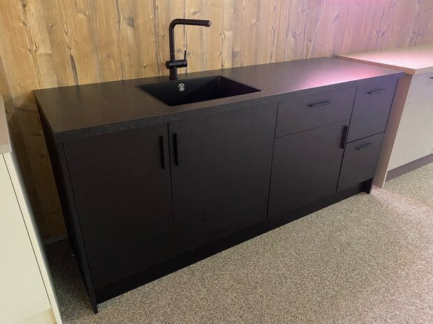 Keukenblok zwart 205 cm